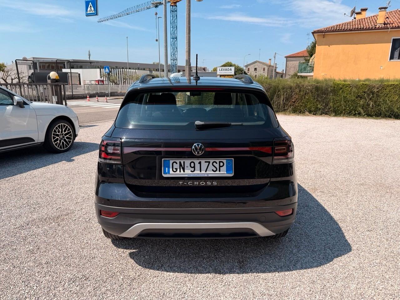 Volkswagen T-Cross 1.0 tsi Style 95cv (display digitale App connect Climatronic)