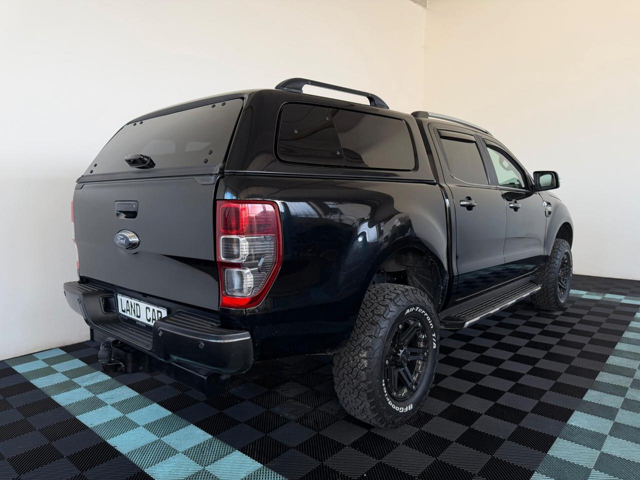 Ford Ranger 3.2 TDCi 200cv aut. DC Wildtrak HARD TOP