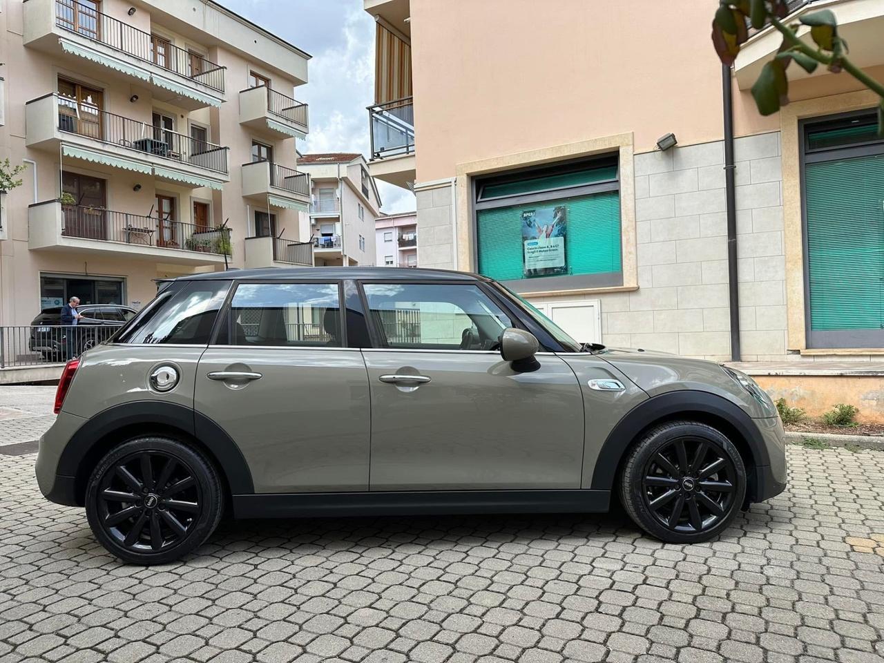 Mini Mini 2.0 Cooper SD aut. Hype