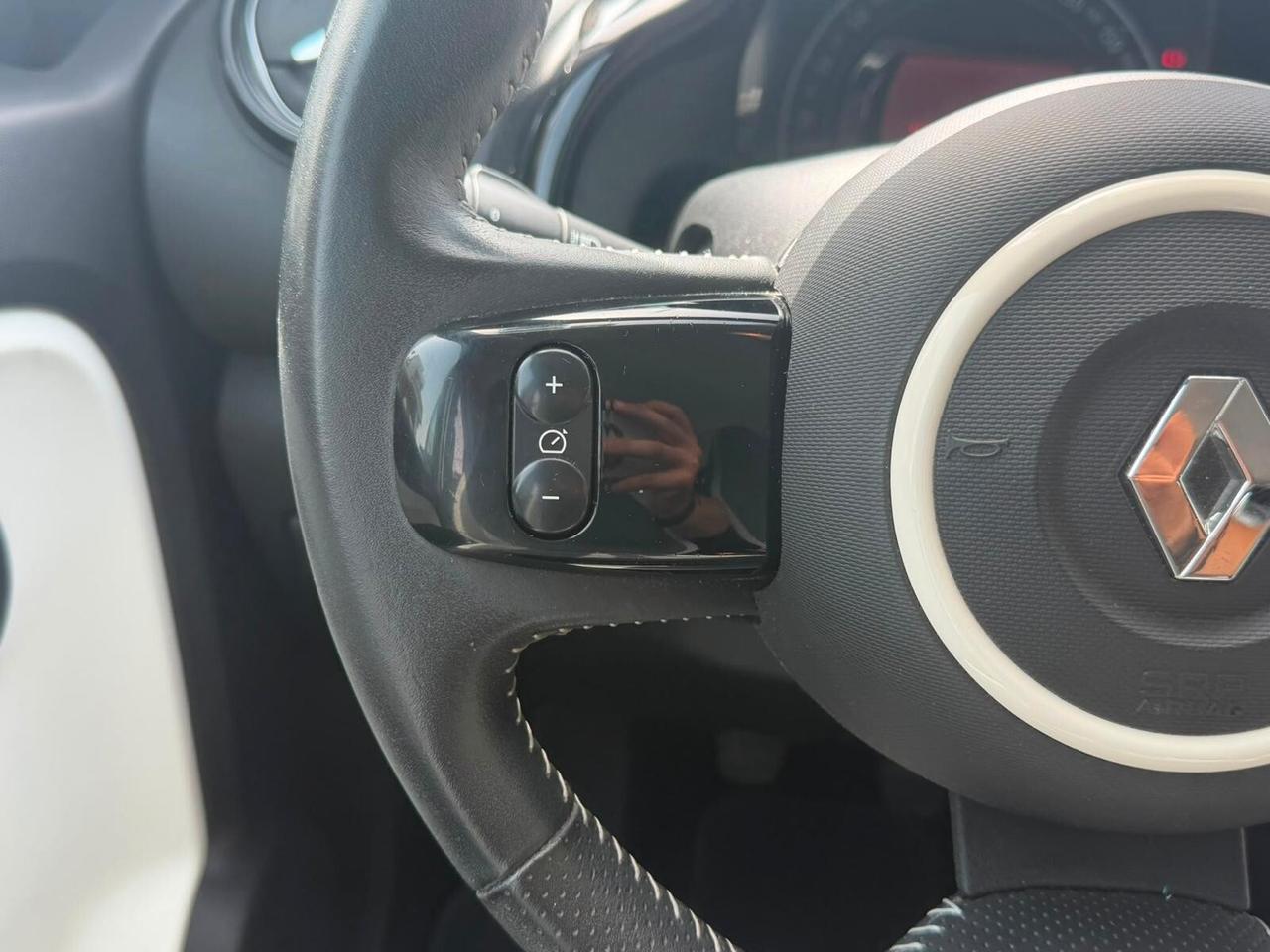 Renault Twingo 1.0 69CV LIMITED,LED, NEOPATENTATI,UNIPRO,GARANZIA