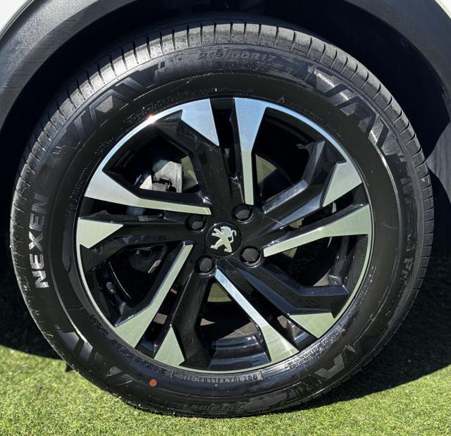 PEUGEOT 2008 1.5 BlueHDi 110cv Allure