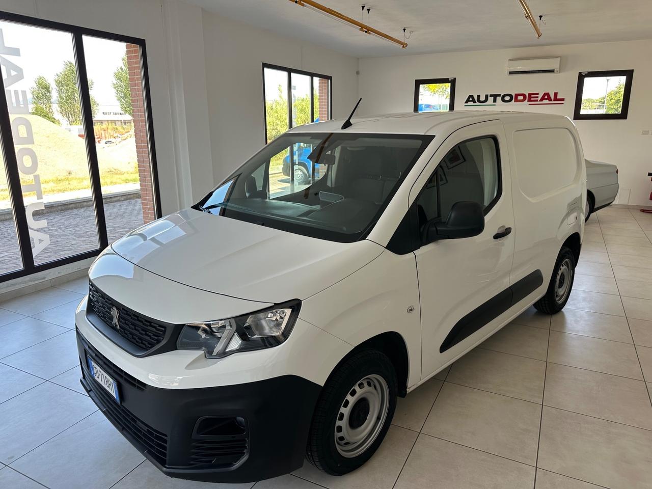 Peugeot Partner 1.5 Hdi 100CV 3 POSTI