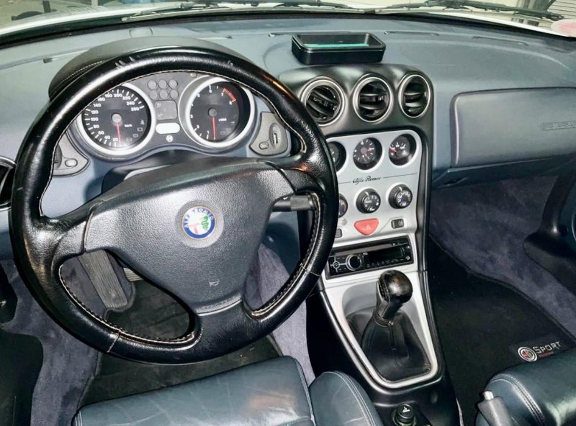 Alfa Romeo GTV Spider 2.0i 16V Twin Spark cat L