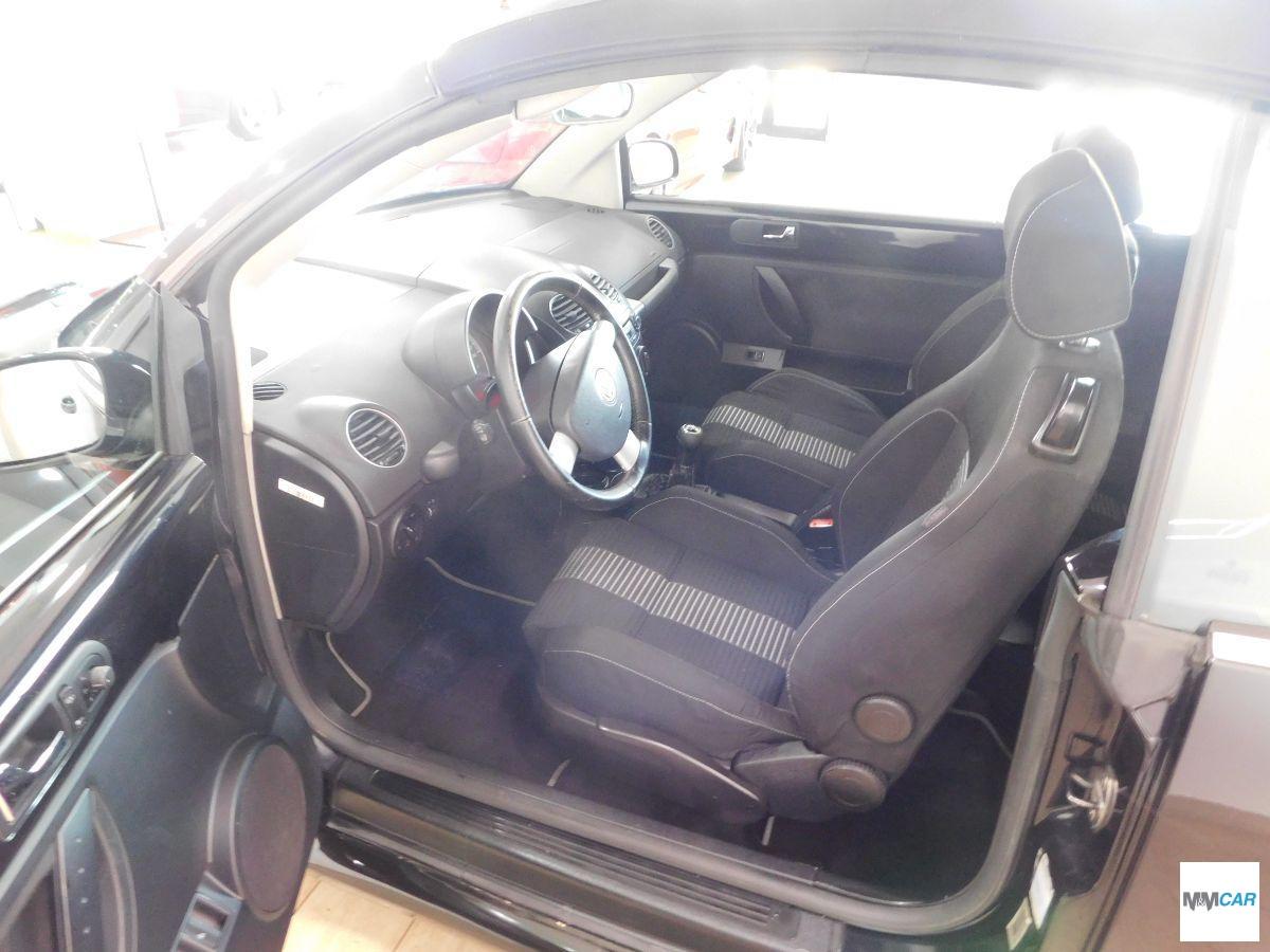 VOLKSWAGEN - New Beetle Cabrio - TDI 105CV