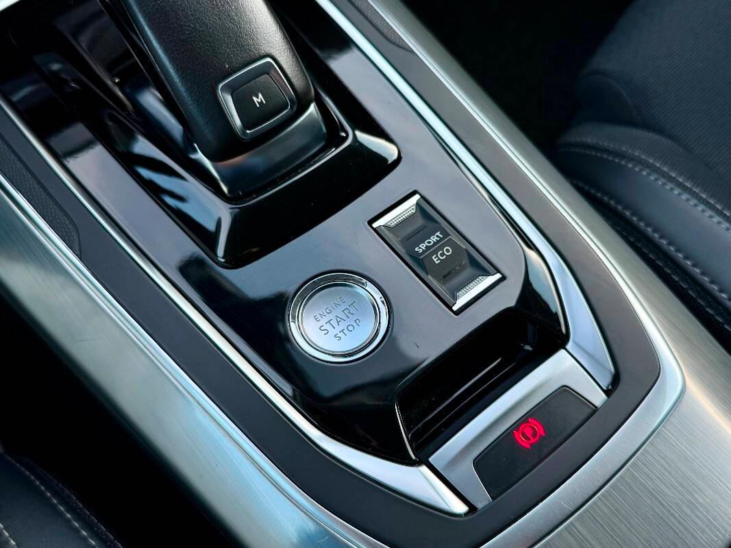 Peugeot 308 1.5 bluehdi Allure s&s 130cv eat8