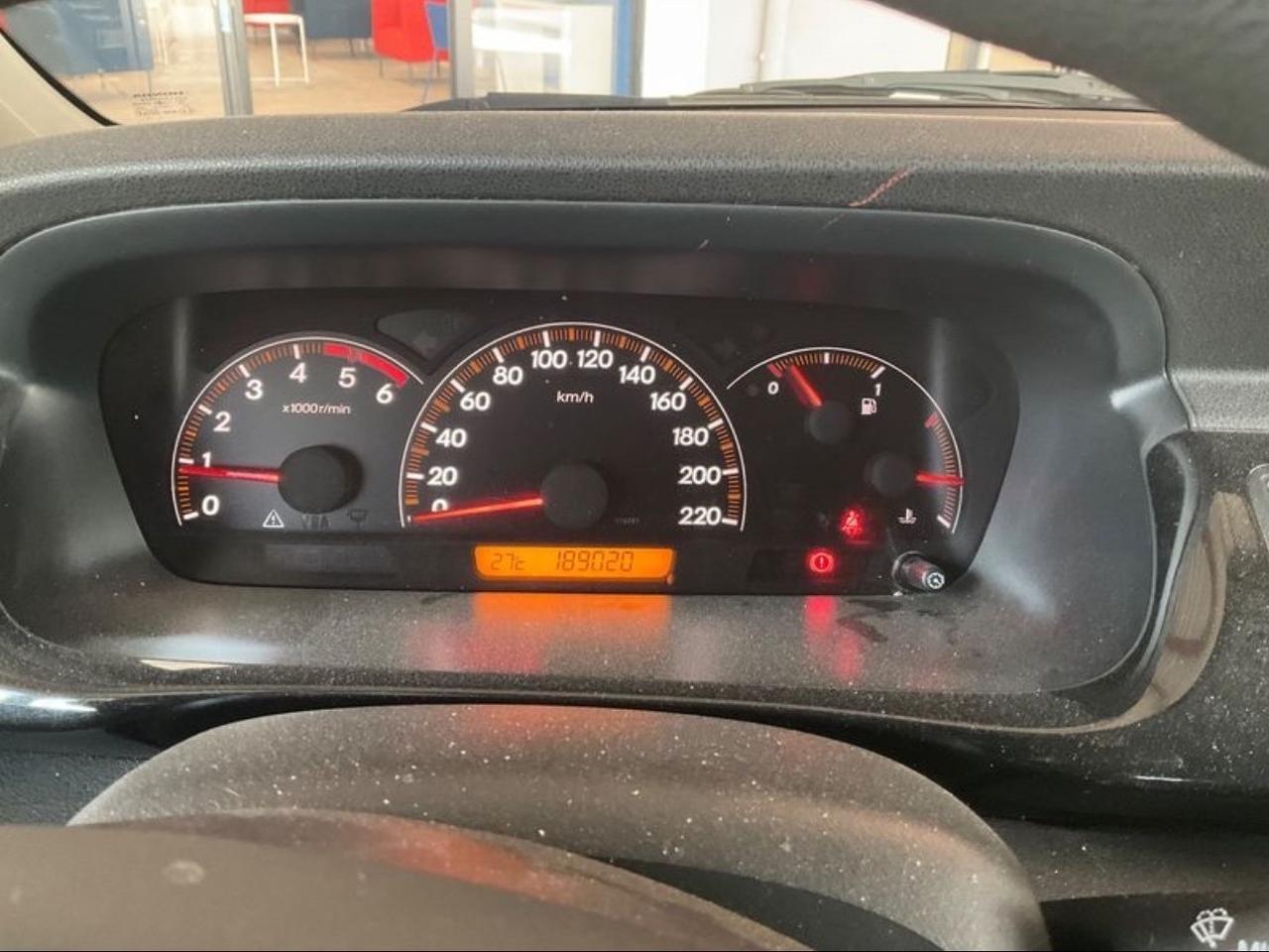 Honda FR-V 2.2 16V i-CTDi Comfort Plus DPF
