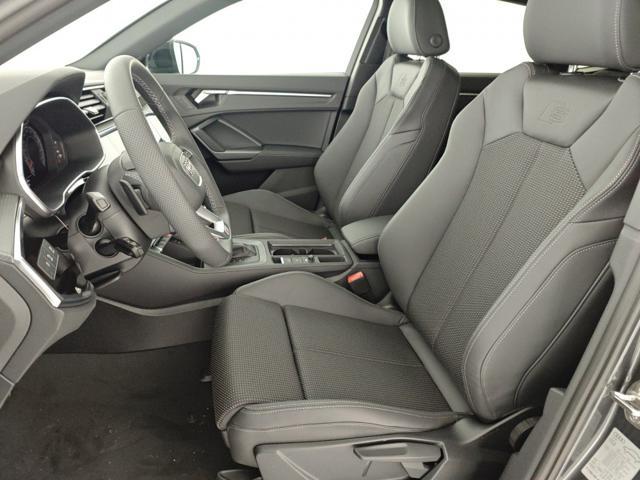 AUDI Q3 40 TDI quattro S tronic Identity Black - TETTO!