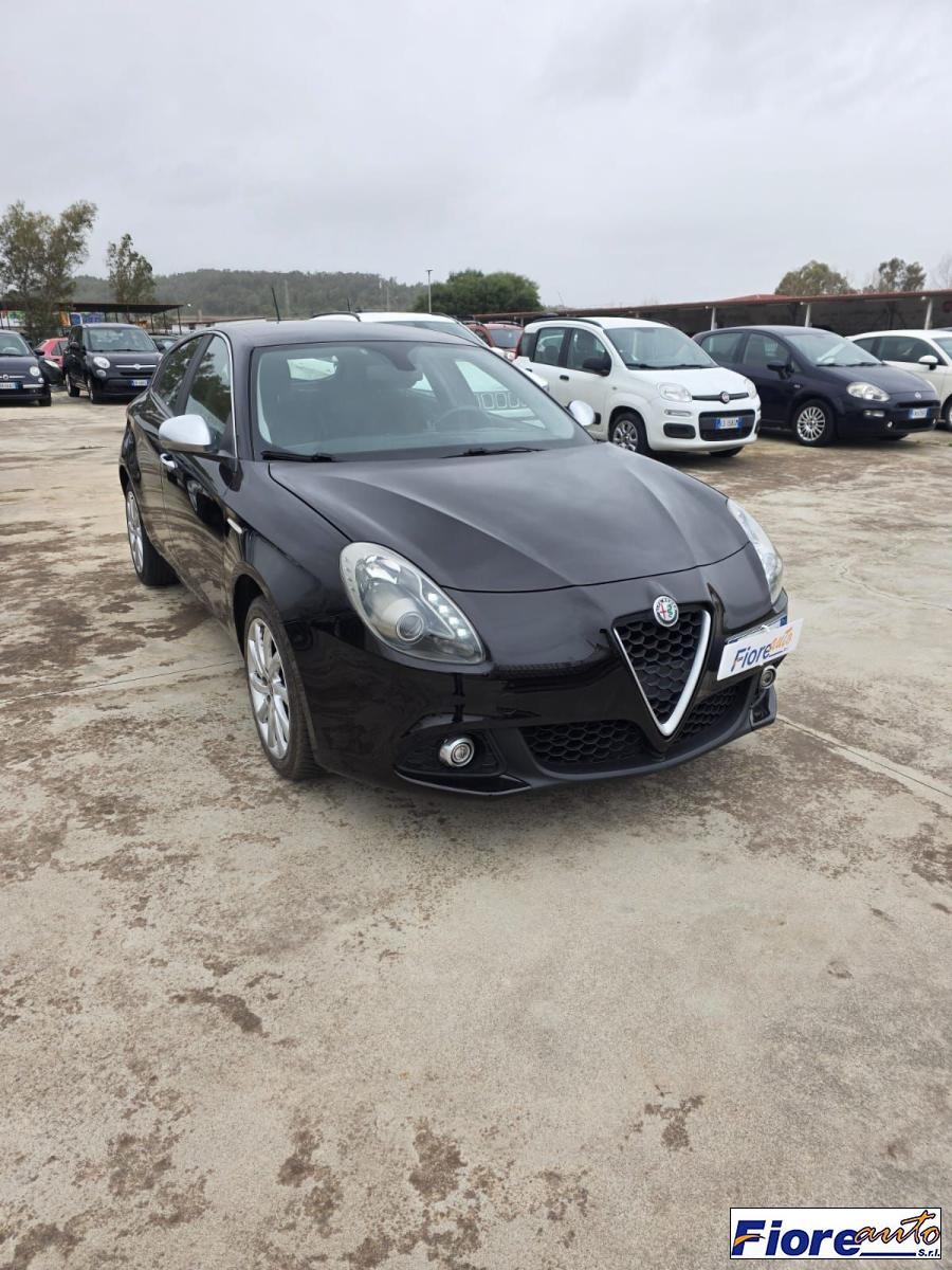 ALFA ROMEO - Giulietta - 1.6 JTDm-2 120 CV Distinctive
