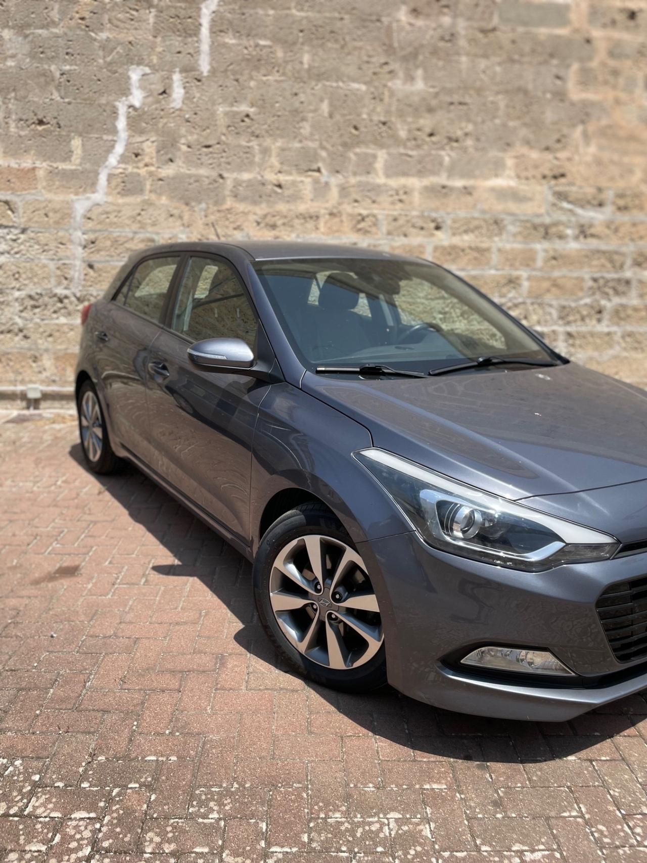 Hyundai i20 1.2 84 CV 5 porte Comfort