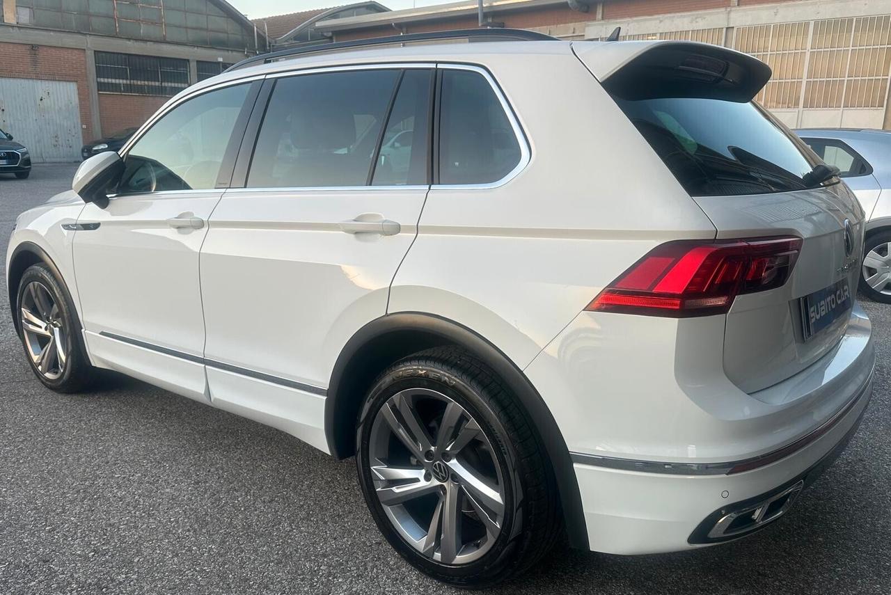Volkswagen Tiguan 2.0 TDI 150 CV SCR DSG R-Line