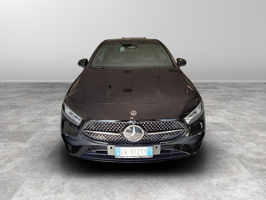 Mercedes-Benz Classe A - W177 2023 - A 180 d AMG Line Advanced Plus auto