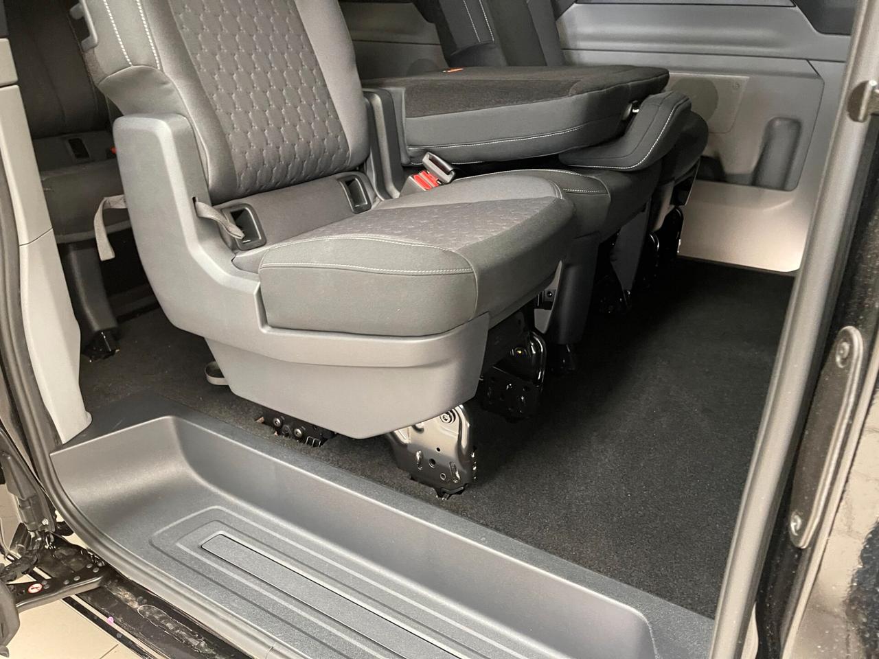 Ford Transit Custom PL L2 Titanium 4x4 2.0d 170cv 9 POSTI Auto-LEGGI SOTTO
