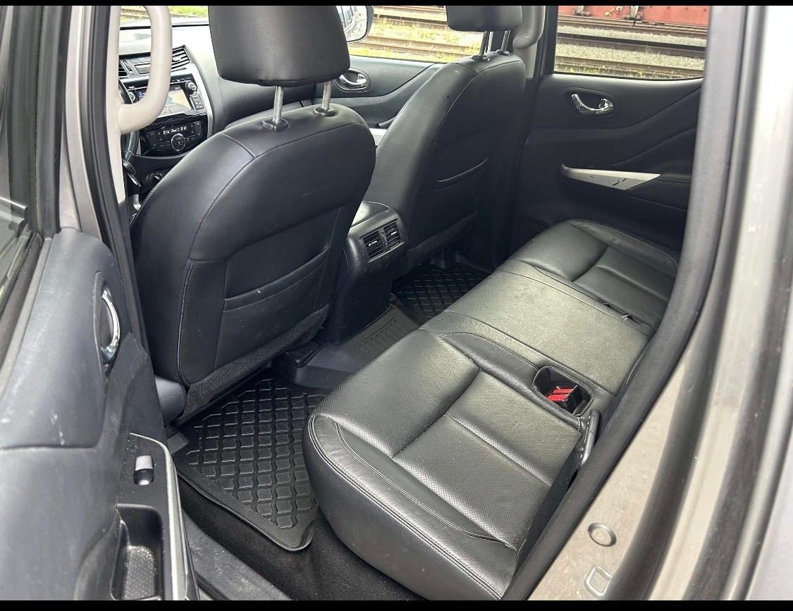 Nissan Navara 2.3 dCi 190 CV 4WD Double Cab N-Connecta