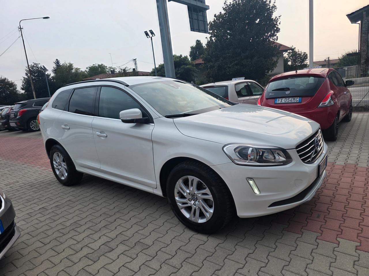 Volvo XC 60 XC60 2.0D150cv perfetta e garantita 12M
