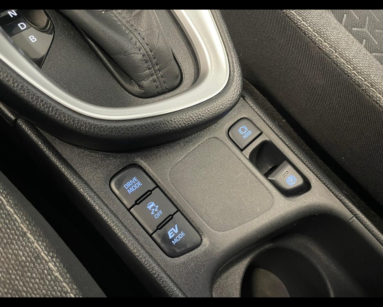 TOYOTA Yaris Cross - Yaris Cross 1.5 Hybrid 5p. E-CVT Trend