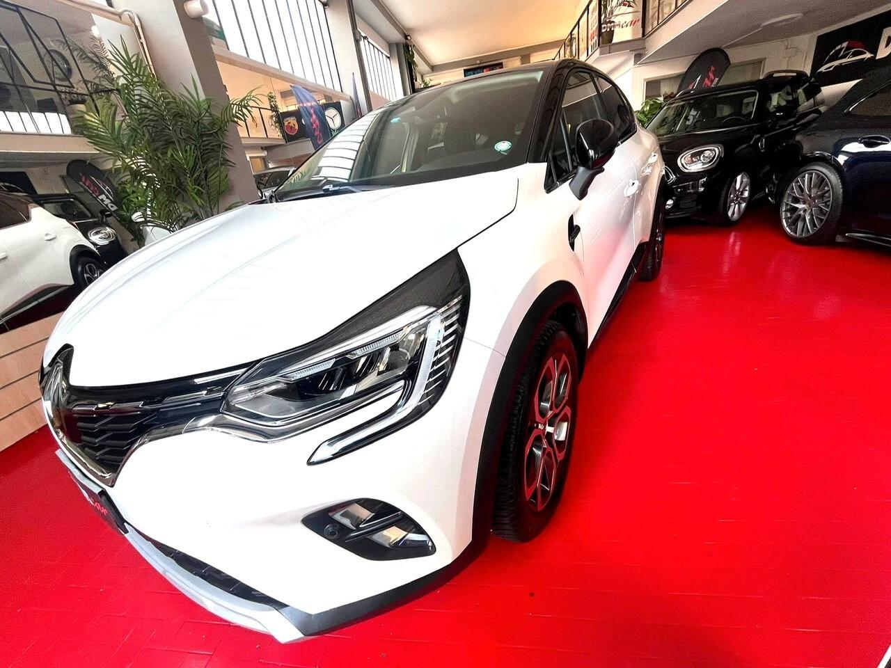 Renault Captur Blue dCi 115 CV EDC Intens
