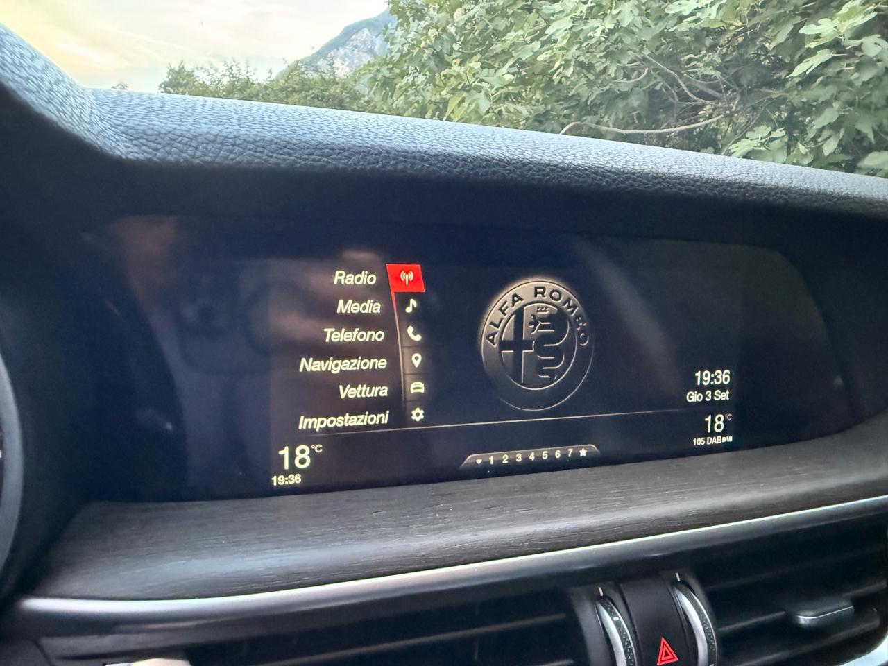 Alfa Romeo Stelvio 2.2 Turbodiesel 180 CV AT8 Q4 Business