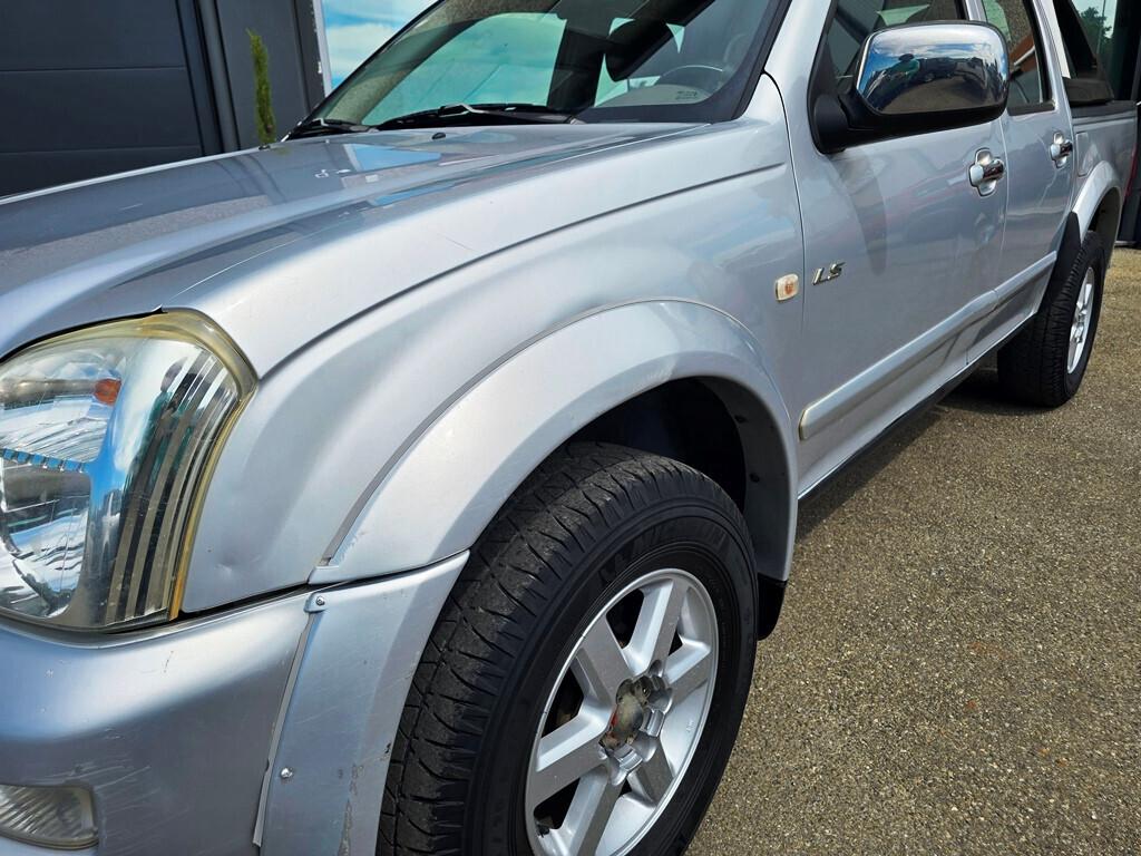 Isuzu D-Max 3.0 TDI 130CV Crew Cab 4WD LS