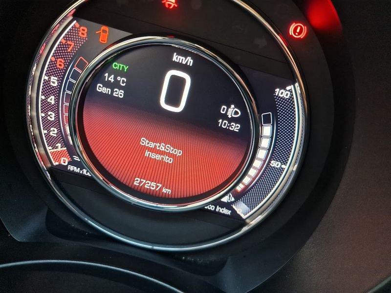 FIAT 500C 500 Cabrio 1.0 Hybrid Hey Google