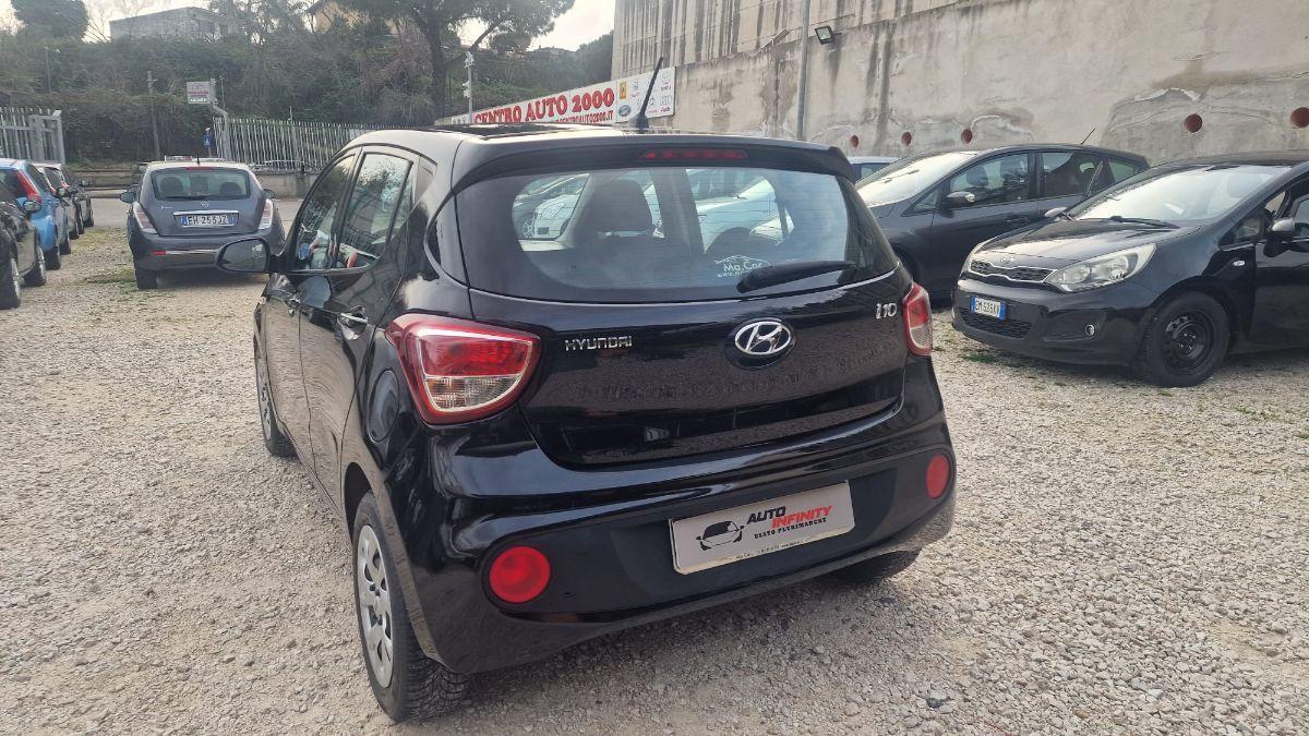 HYUNDAI - i10 - 1.0 MPI Sound Edition