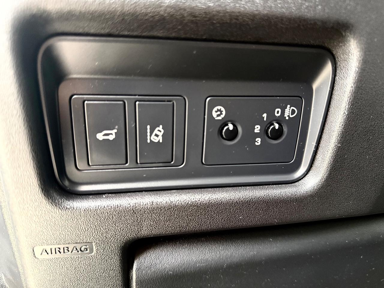 Land Rover Discovery Sport 2.2 TD4 HSE