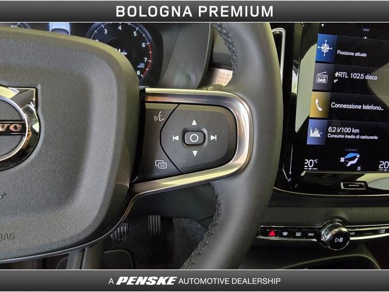 Volvo XC40 T2 Momentum Core