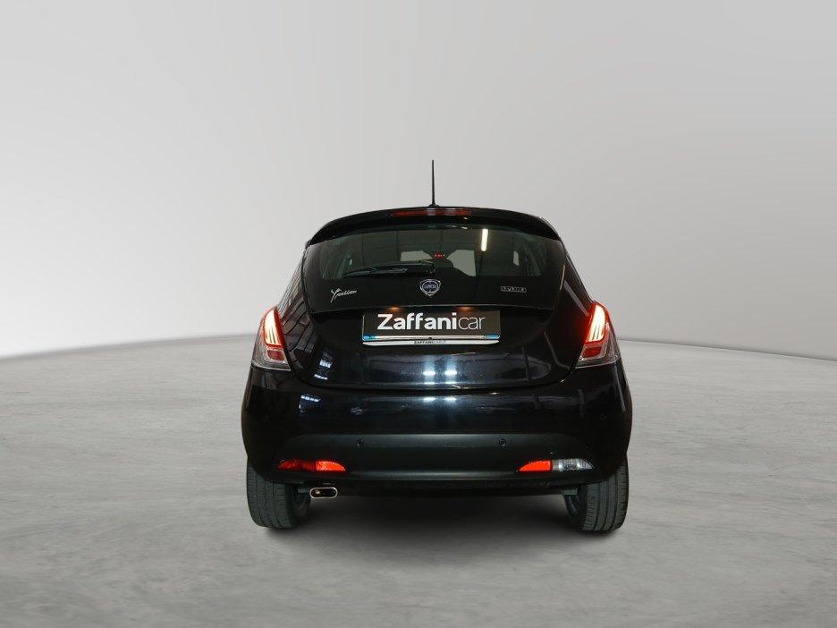 LANCIA Ypsilon 3ª serie - Ypsilon 1.0 FireFly 5 porte S&S Hybrid Gold