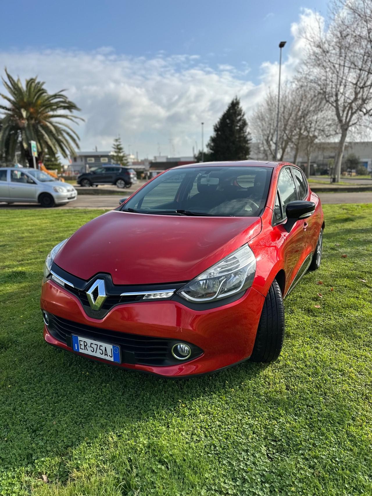 Renault Clio 1.2 GPL neo patentati