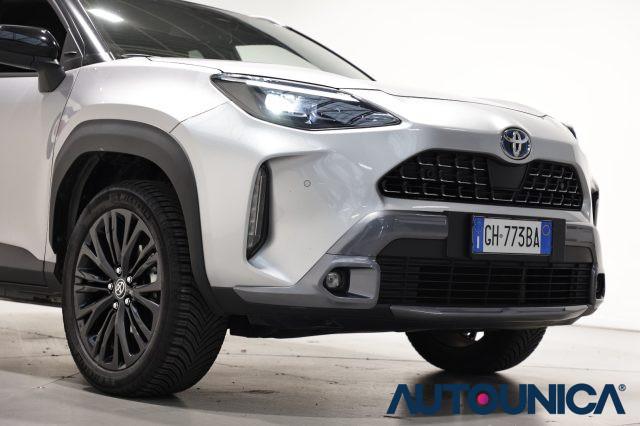 TOYOTA Yaris Cross 1.5 HYBRID 5P E-CVT AWD-i ADVENTURE