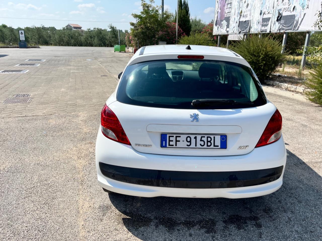 Peugeot 207 1.4 HDi 70CV 5p. Active neopatentato unico proprietario