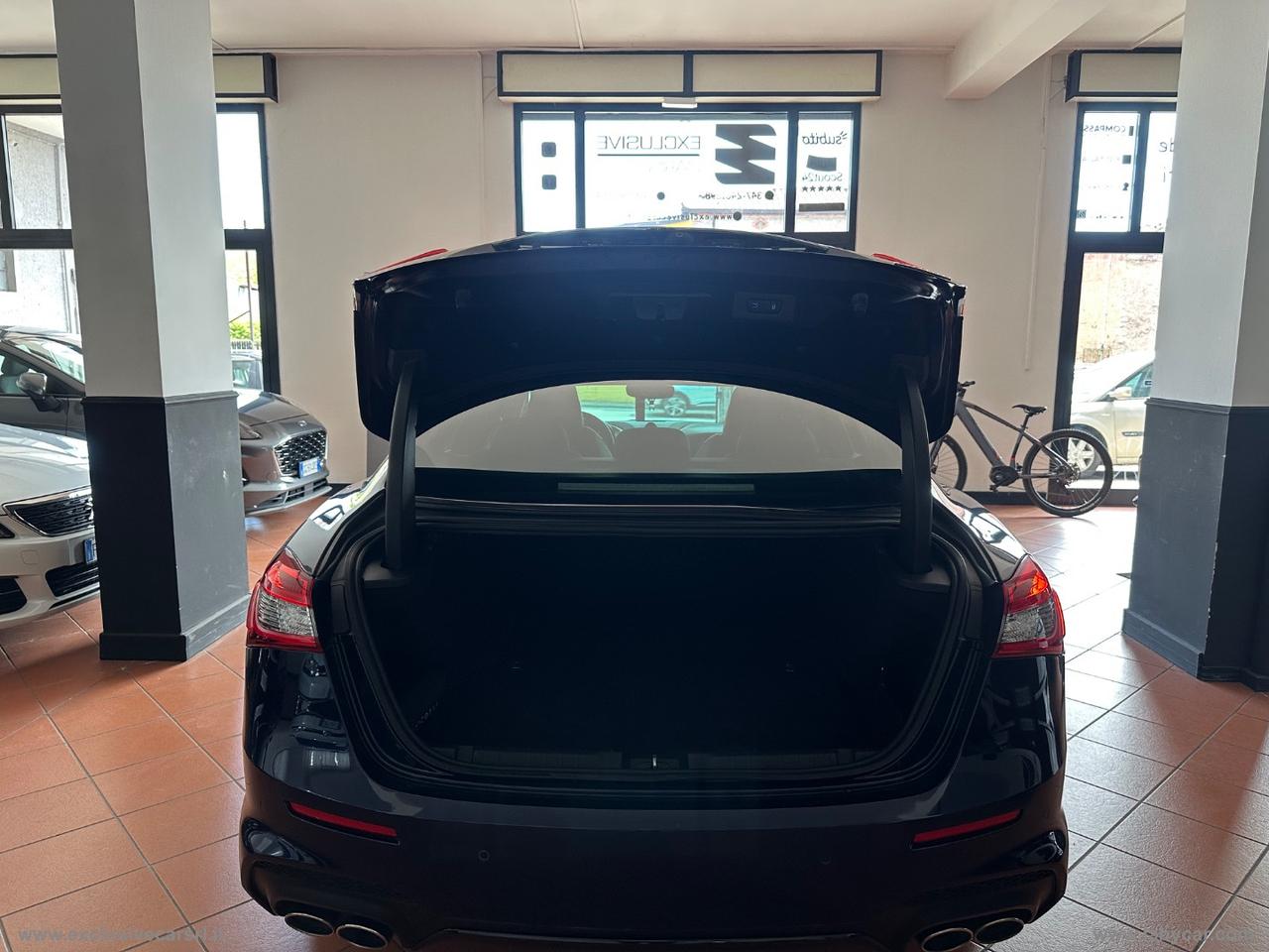 MASERATI Ghibli V6 Gransport