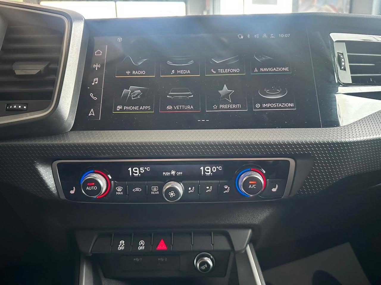 Audi A1 SPB 25 TFSI Business