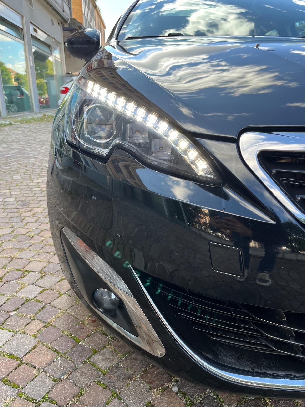 Peugeot 308 BlueHDi 120 S&S SW GT Line