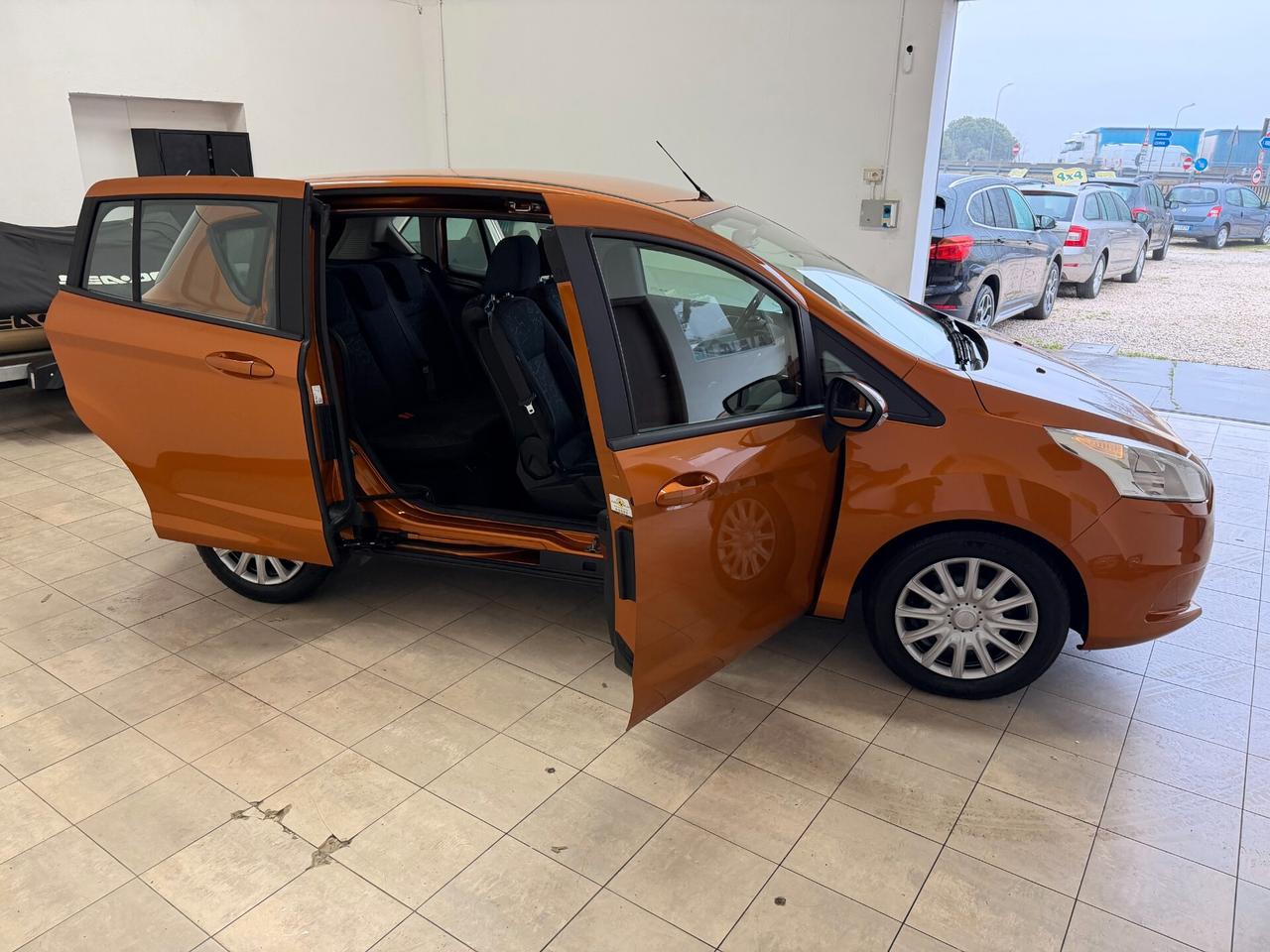 Ford B-Max 2017 1.5 TDCi 95 CV Titanium OK NEOPATENTATI