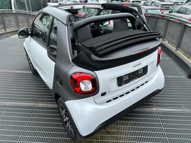 SMART ForTwo EQ CABRIO PRIME MOON WHITE MATT PELLE UFF.LE MB