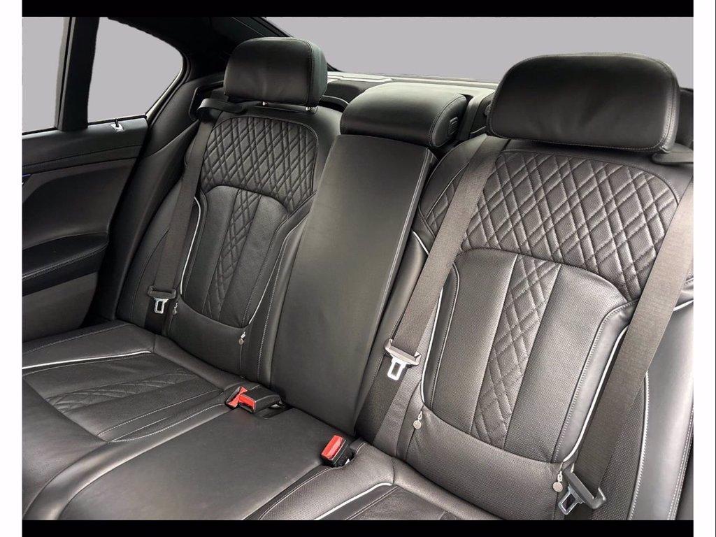 BMW 750li individual composition msport xdrive auto del 2021