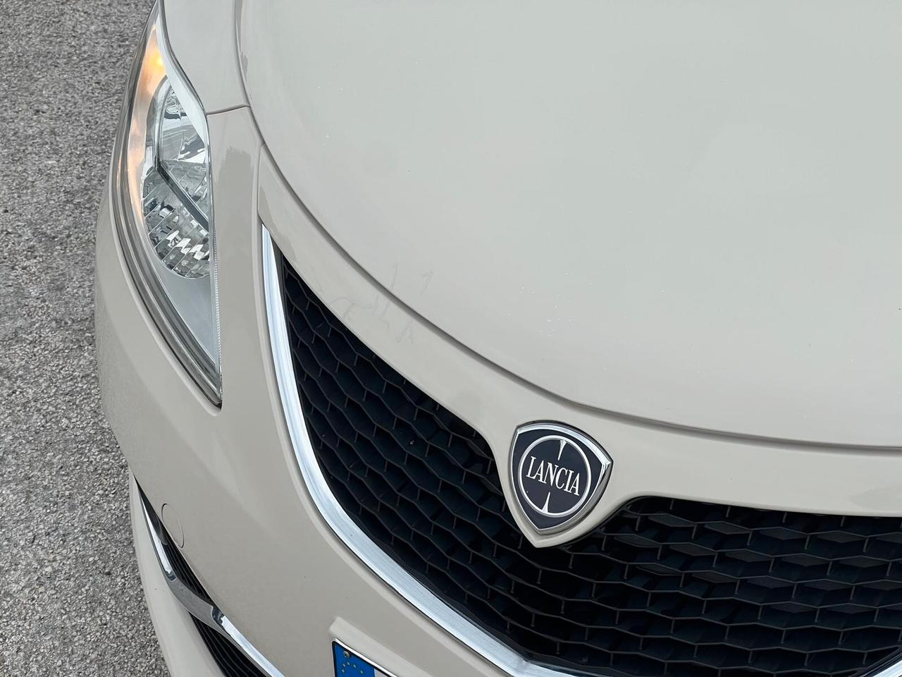 Lancia Ypsilon 1.3 MJT 16V 95 CV 5 porte S&S Opening Edition