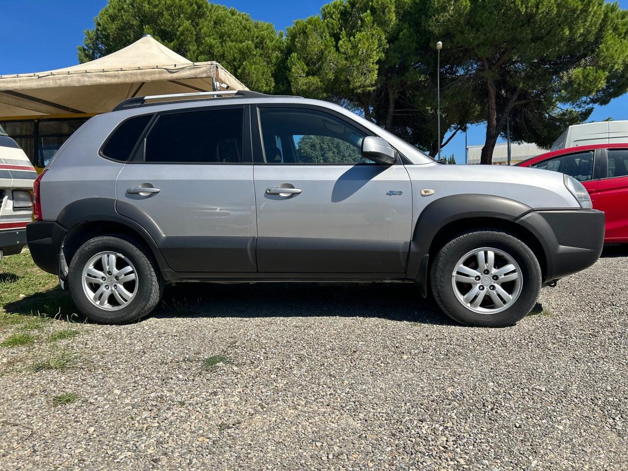 Hyundai Tucson 2.0 CRDi *TRAZIONE INTEGRALE CON BLOCCO DIFFERENZIALE*