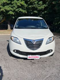 Lancia Ypsilon 0.9 TwinAir 85 CV 5 porte Metano Ecochic Elle
