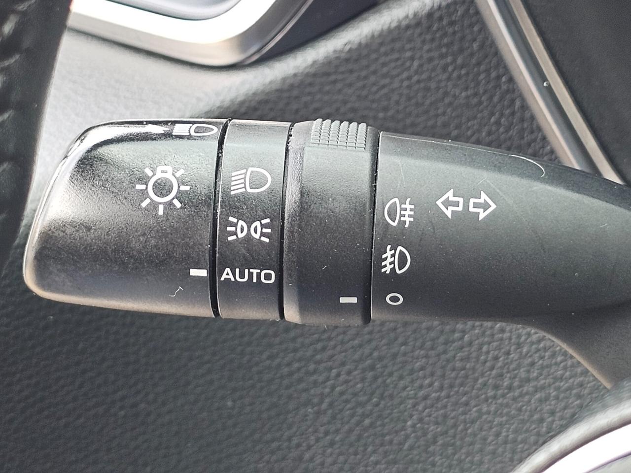 Toyota Corolla Touring Sports 1.8 Hybrid Business