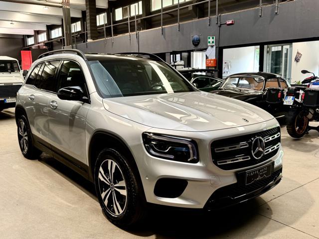 MERCEDES-BENZ GLB 200 Automatic Premium