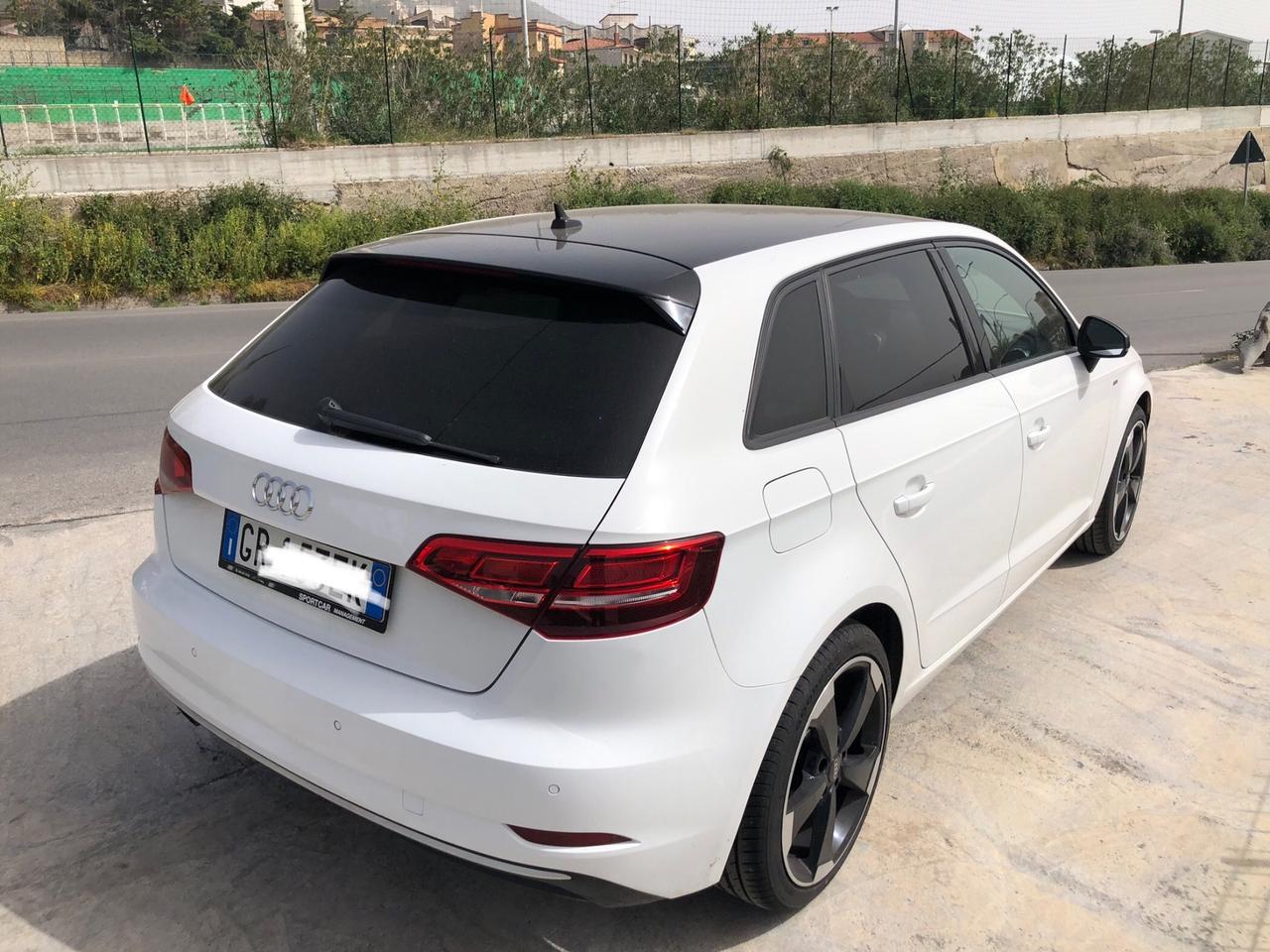 Audi A3 Sportback 1.6 Tdi 116cv Ambition S-Line