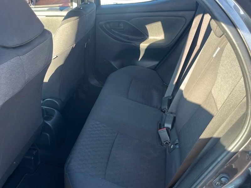 Toyota Yaris Yaris 1.0 5 porte Trend