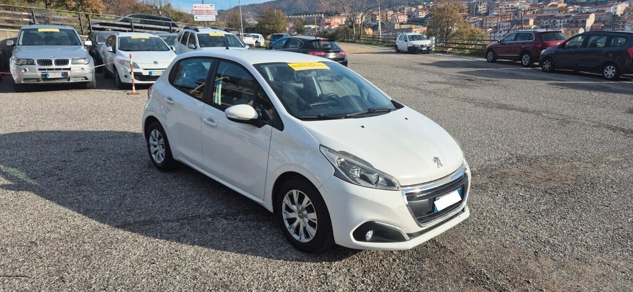 Peugeot 208 PureTech 82 5 porte Active- Km 64.900