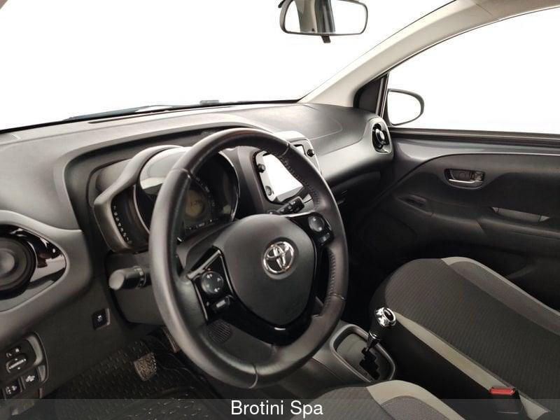 Toyota Aygo Aygo Connect 1.0 VVT-i 72 CV 5 porte x-wave MMT