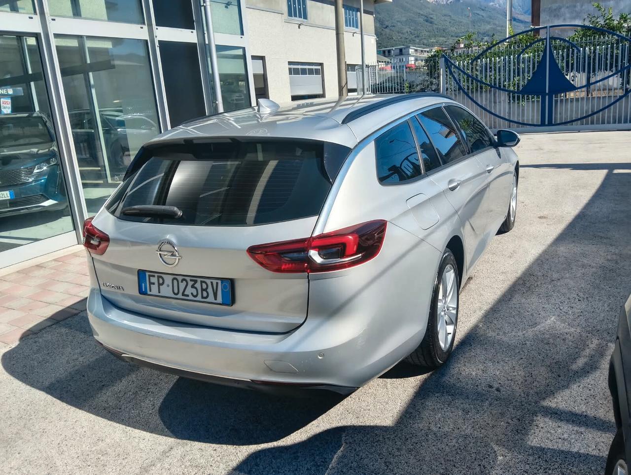 Opel Insignia 1.6 CDTI 136 S&S aut.Sports Tourer Business