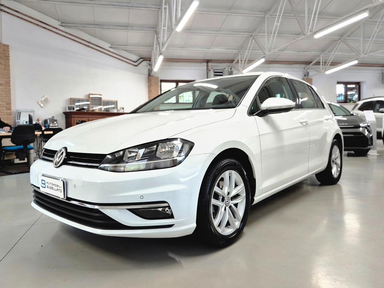 Volkswagen Golf 1.0 TSI 115 CV 5p. Business BlueMotion Technology