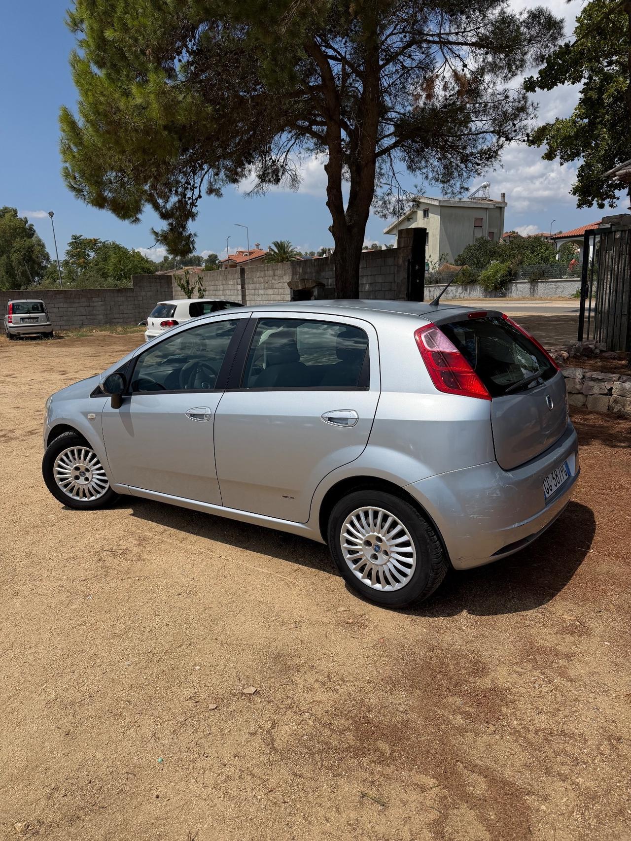 Fiat Grande Punto 1.3 MJT 75 CV 5 porte Active