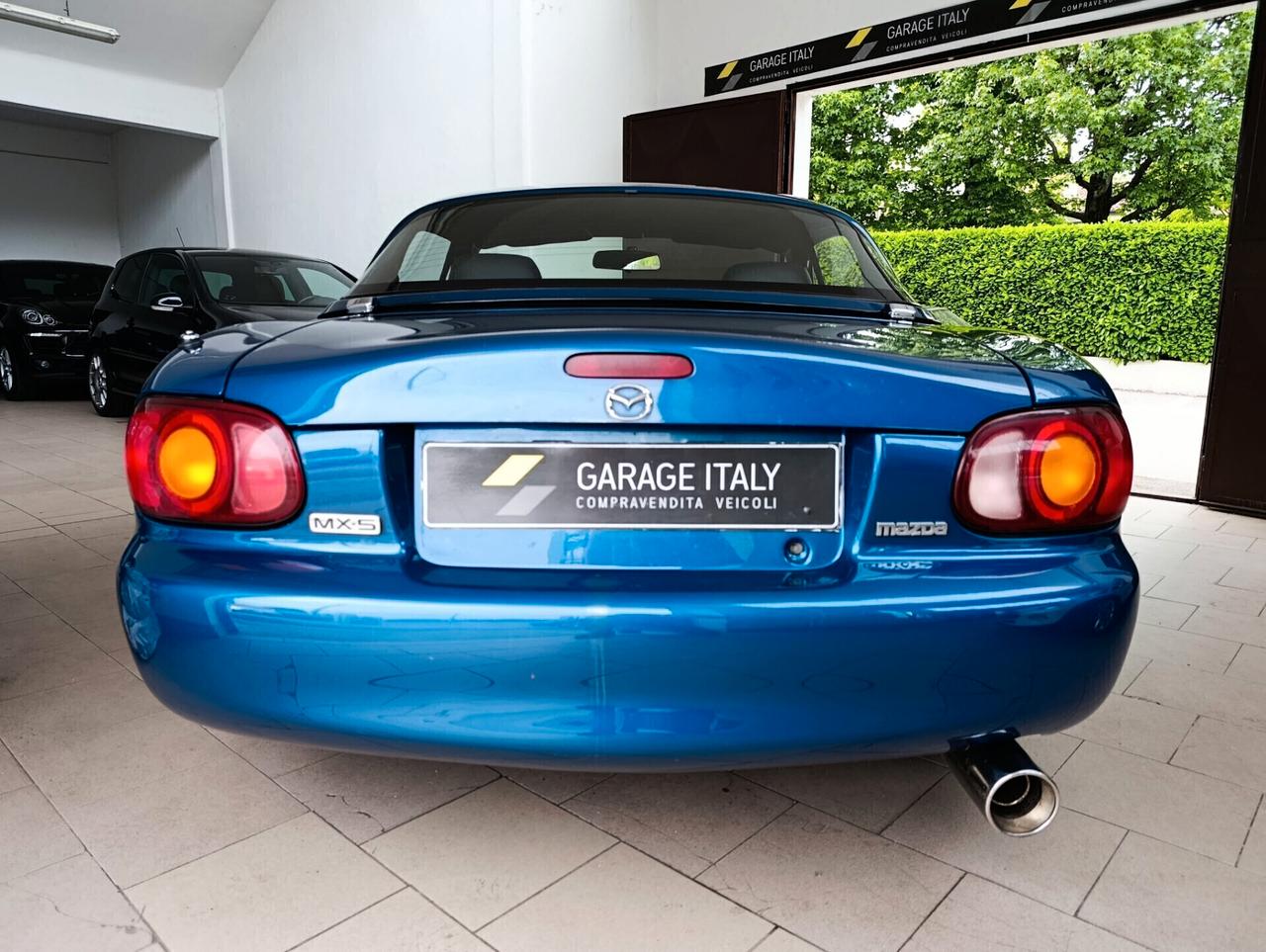 Mazda MX-5 1.8i 16V cat 10th Anniversary HARD TOP