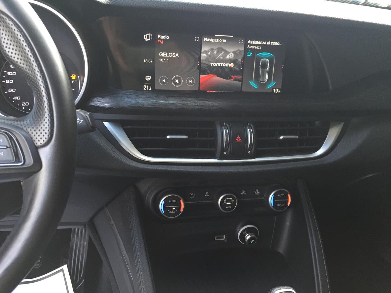 Alfa Romeo Stelvio 2.2 Turbodiesel 160 CV AT8 RWD Business